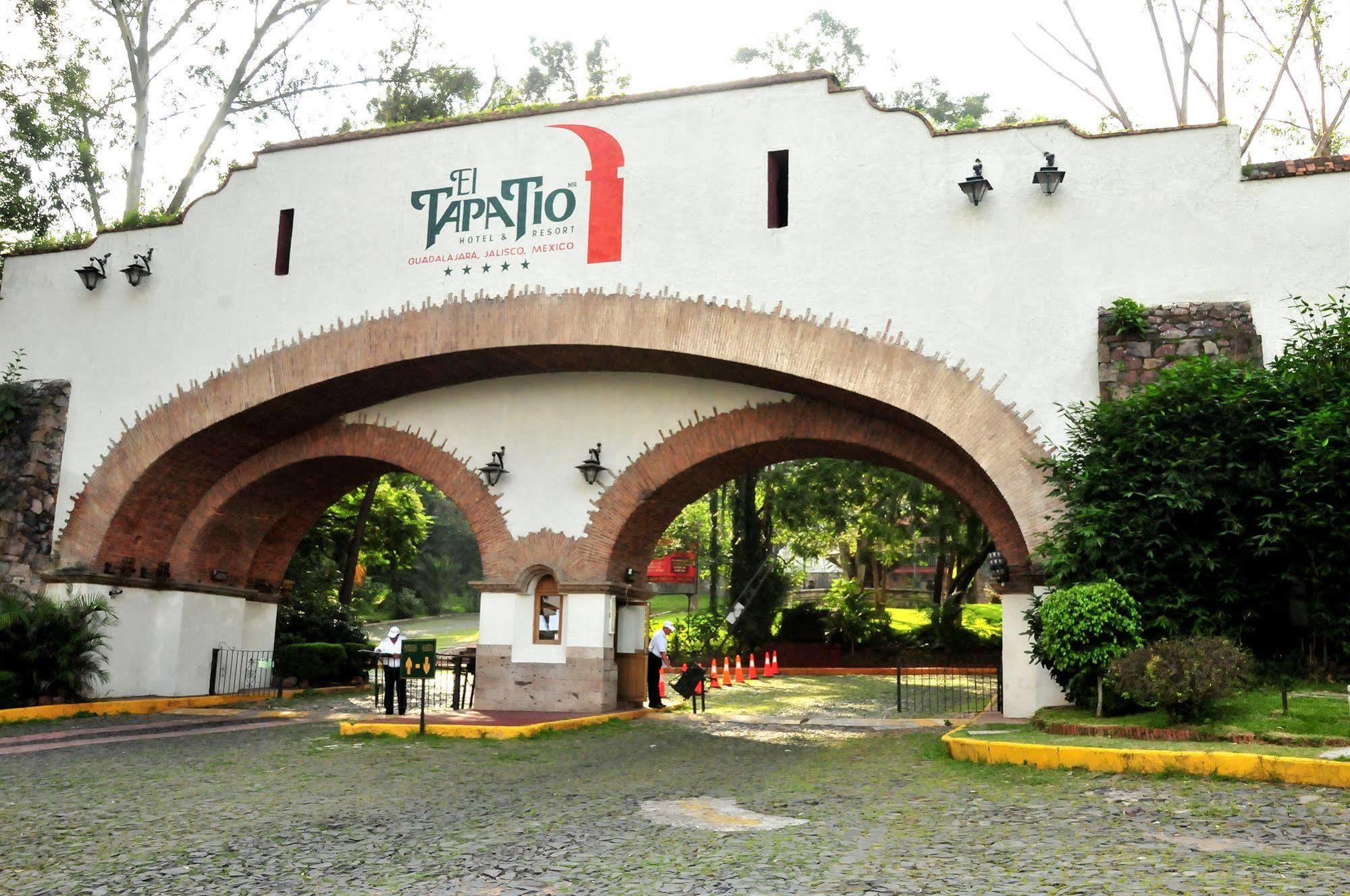 Radisson Hotel Tapatio Guadalajara Aeropuerto 틀라케파케 외부 사진
